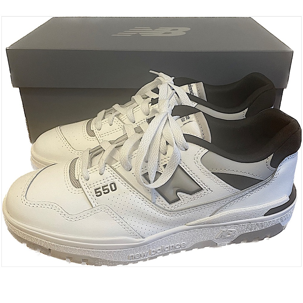 BRAND NEW New Balance 550 in white/black/grey